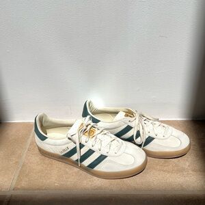 💖 Adidas Gazelle Sneakers Unisex EUC
